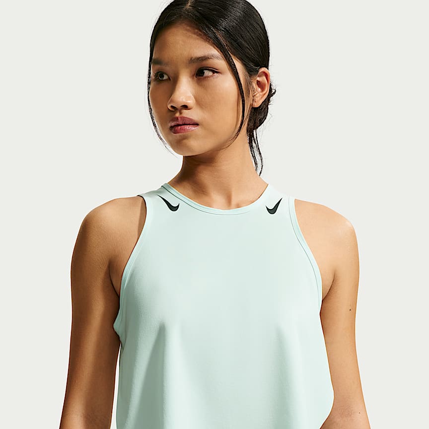 NIKE公式】ナイキ スウィフト ウィメンズ Dri-FIT フルジップ ミッド